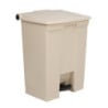 Beige Tretmülleimer 68 L Rubbermaid Step-On: Qualität und Praktikabilität