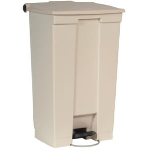 Beiger Pedalbehälter 87L Rubbermaid Step-On: Haltbarkeit und Hygiene