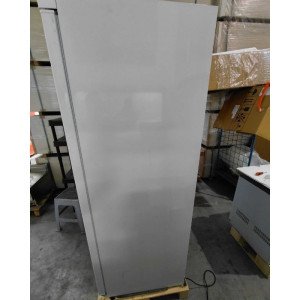 Belüfteter Kühlschrank 600 L - Innen ABS - Dynasteel