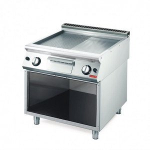 Gas Griddle 700 With 2/3 Smooth Plate 1/3 Grooved - Gastro M