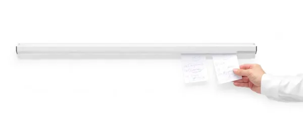 Kartenhalter aus Aluminium - L 1015 mm